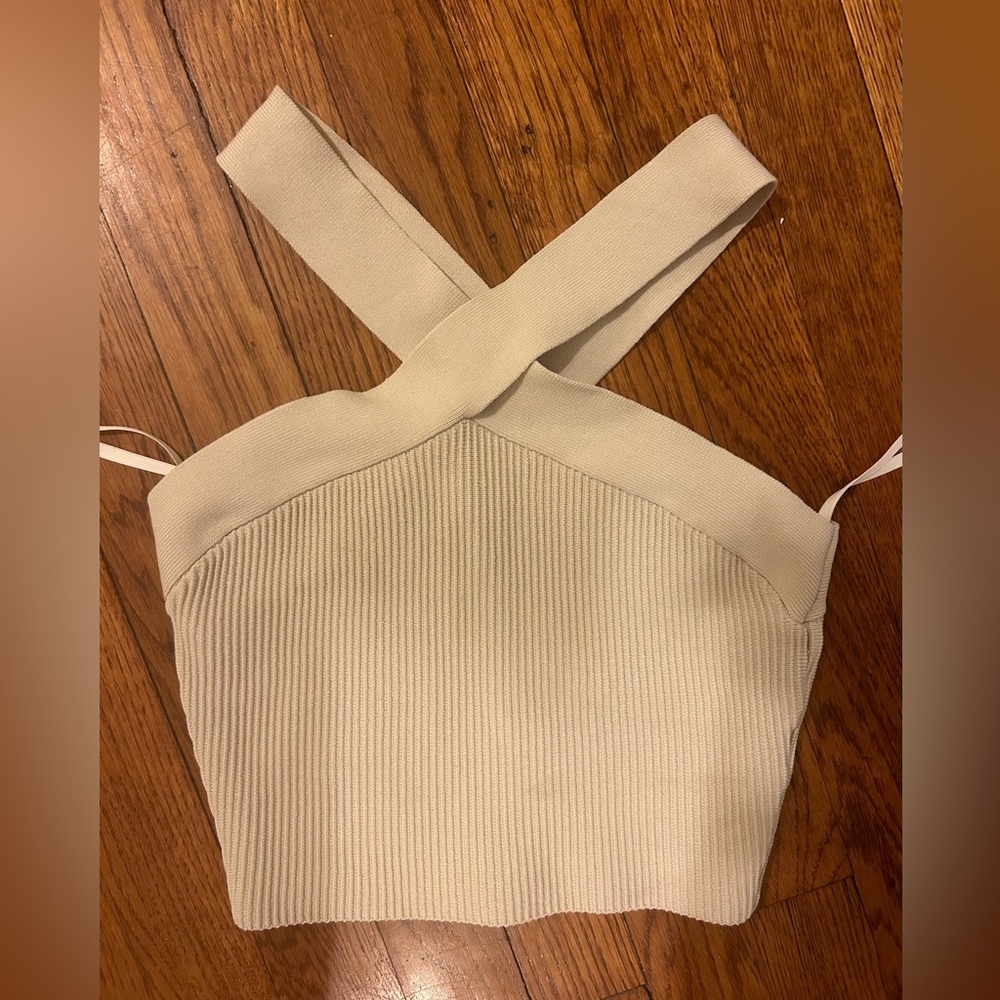 Aritzia Babaton Sculpt Knit Criss Cross Cropped Tank